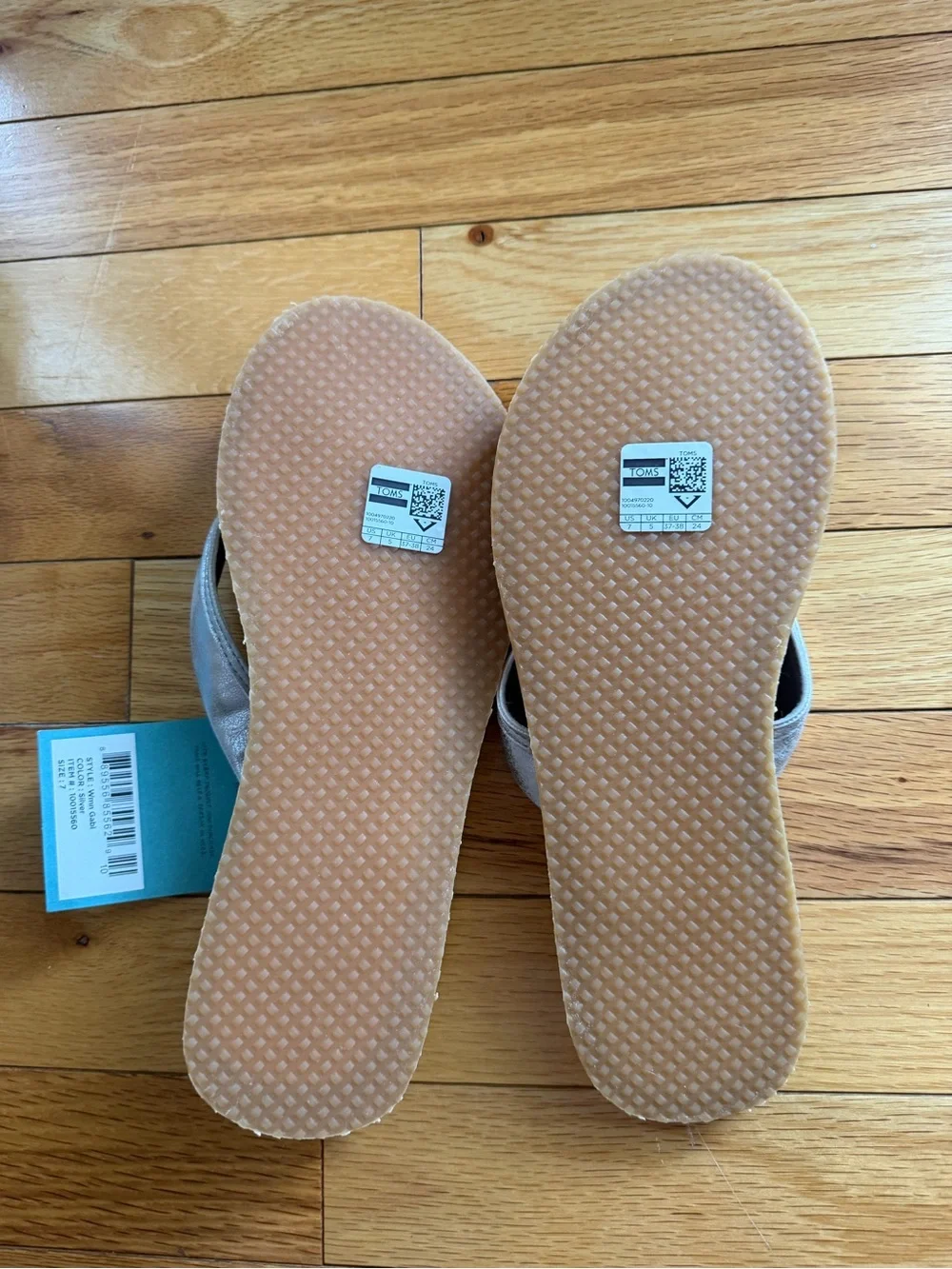Toms Women's Metallic Silver Thong Sandals